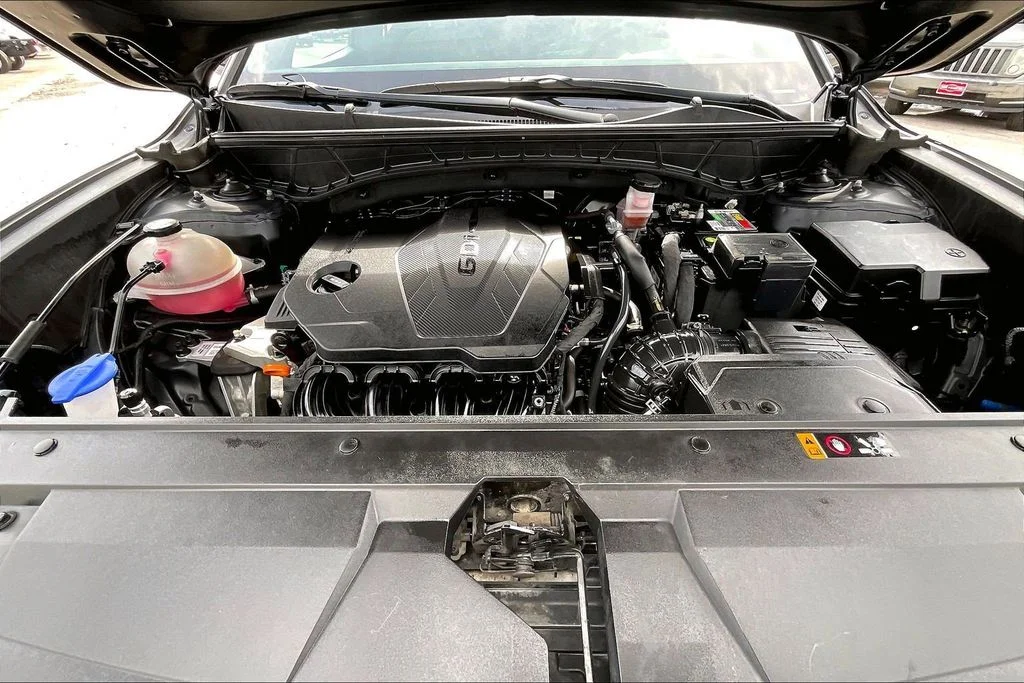 Used 2022 Black Hyundai SEL image 30