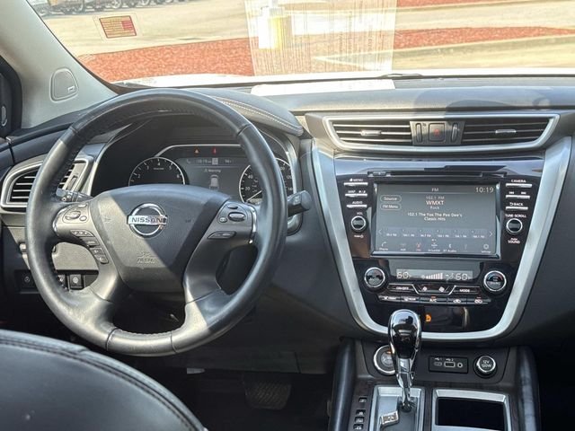 Used 2021 White Nissan Platinum image 13