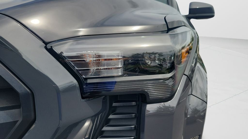 2024 Toyota Tacoma SR5 - Photo 24