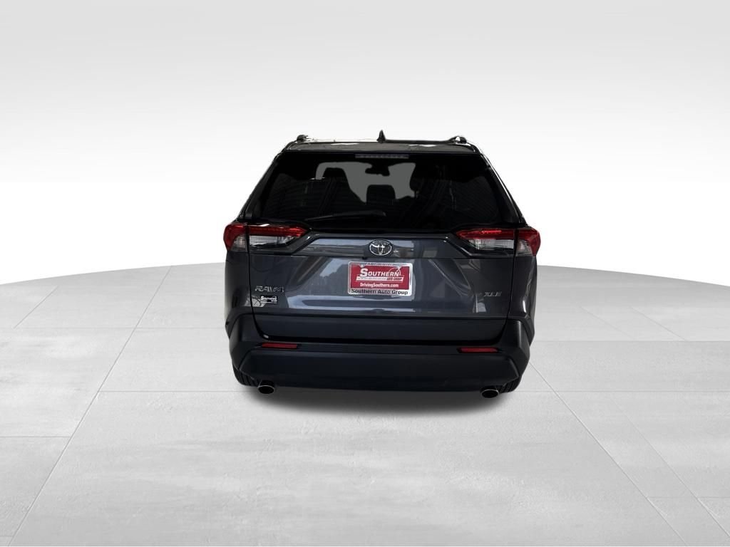 Used 2024 Gray Toyota XLE image 4