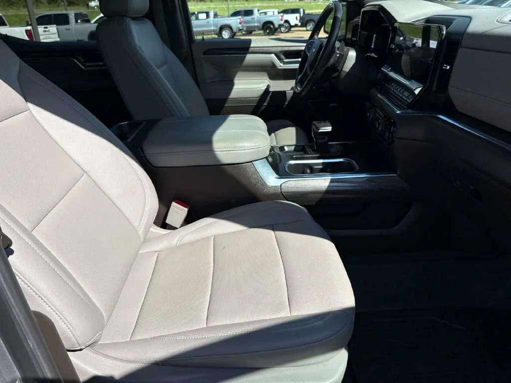 Used 2024 Gray Chevrolet LTZ image 13
