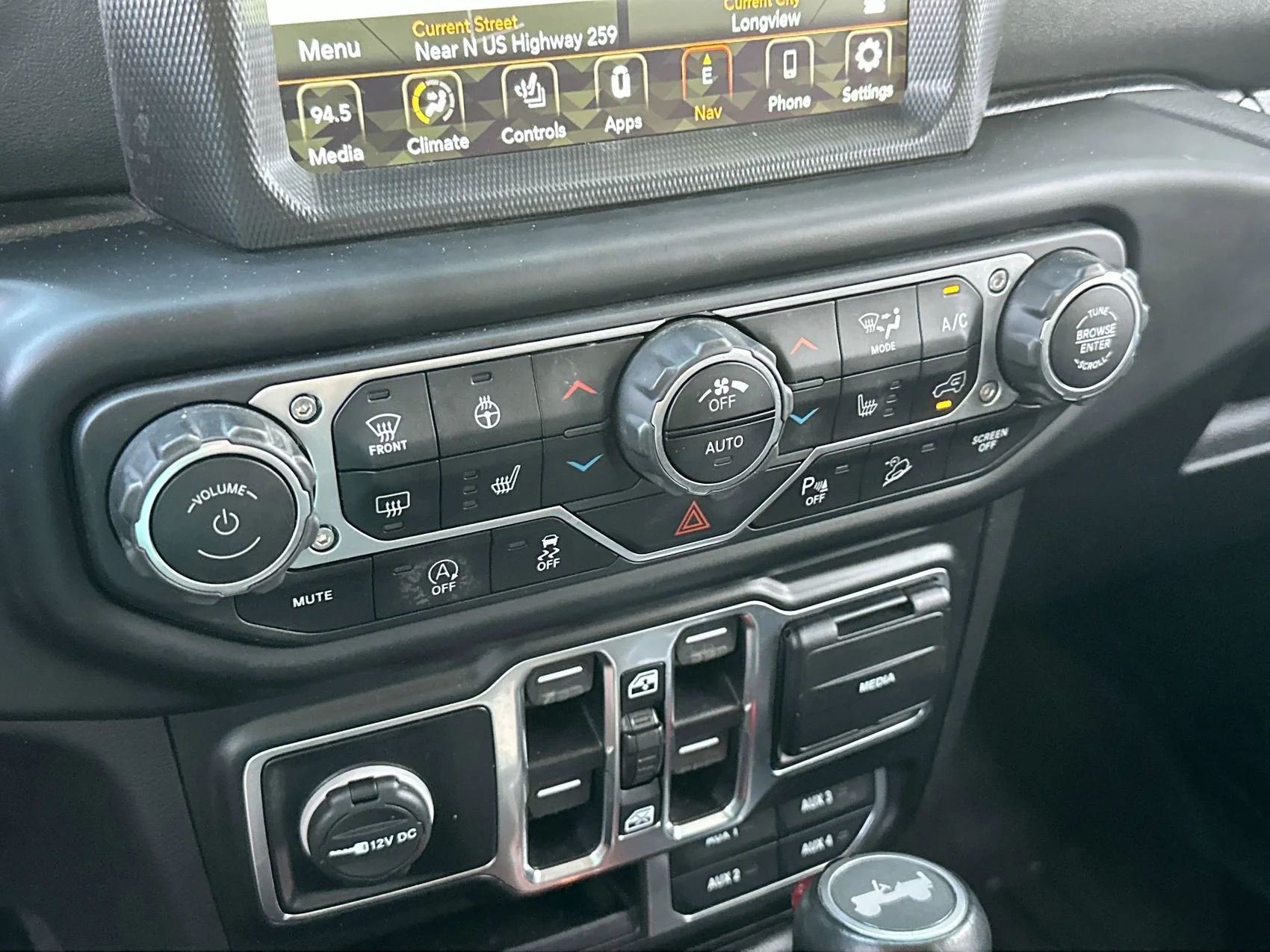 Used 2020 Black Clearcoat Jeep Sahara High Altitude image 19