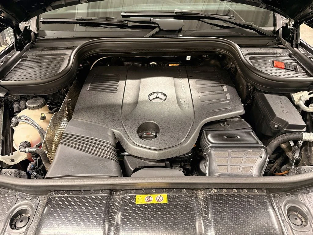 Certified Used 2024 Black Mercedes-Benz GLS 450 image 32