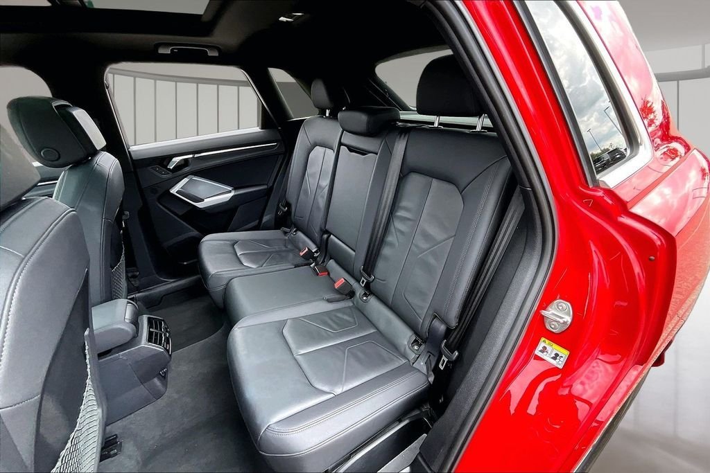 Used 2025 White Audi Premium image 28