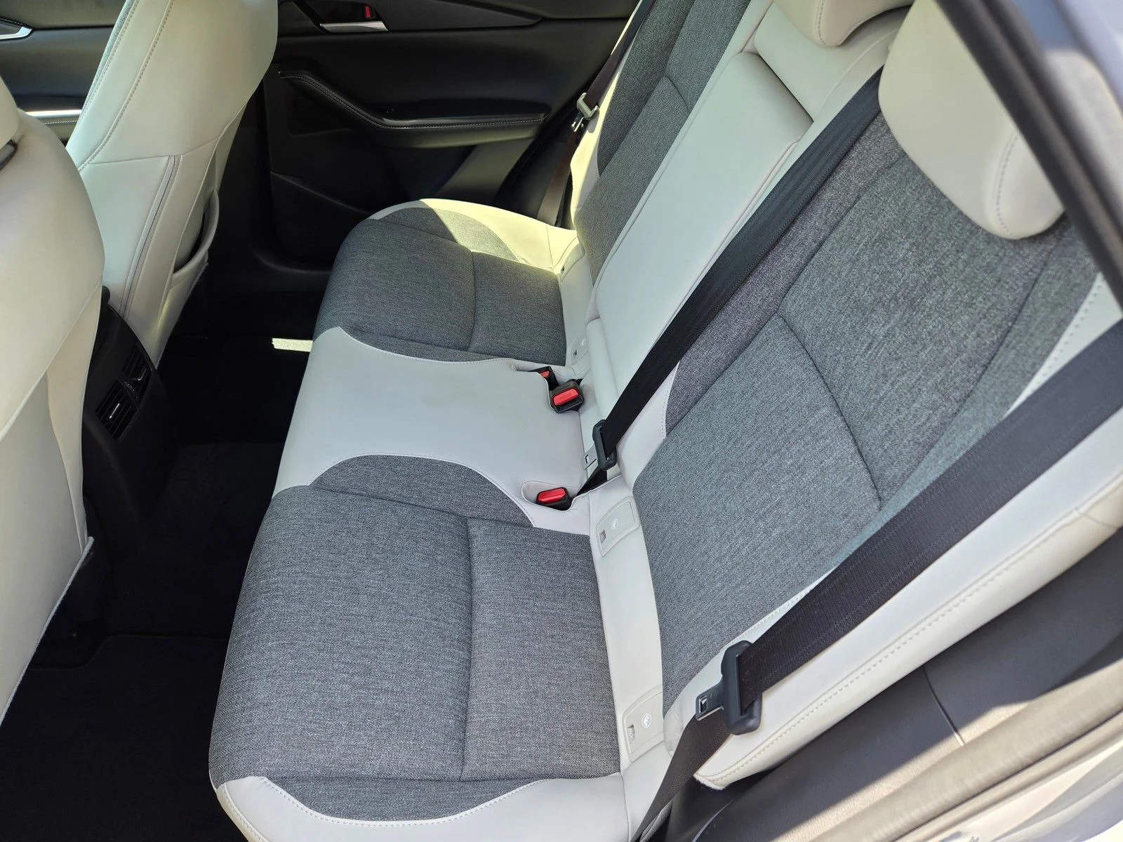 New 2026 Aero Gray Metallic Mazda 2.5 S Aire Edition image 10