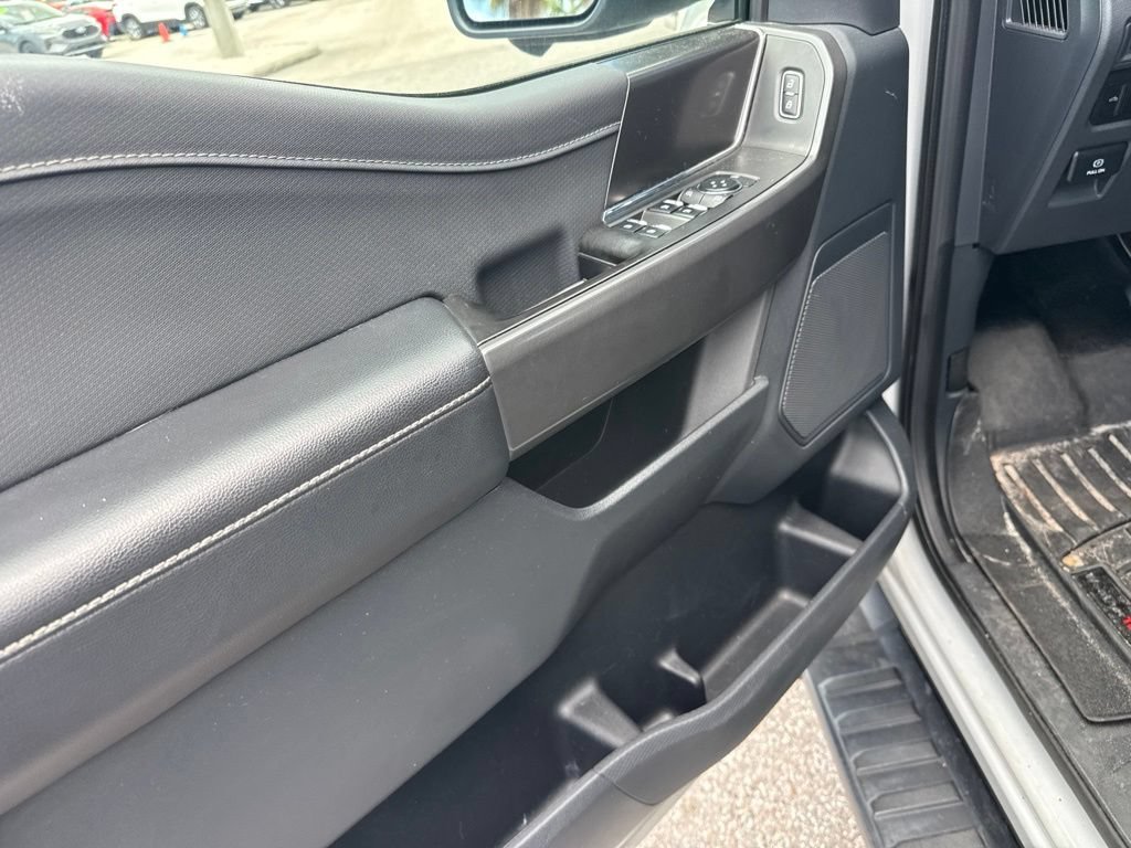 Used 2024 Gray Ford XLT image 13