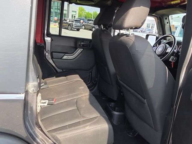 Used 2014 Gray Jeep Unlimited Sport image 14