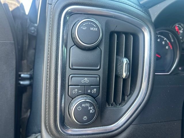 Used 2020 Gray Chevrolet LT image 15