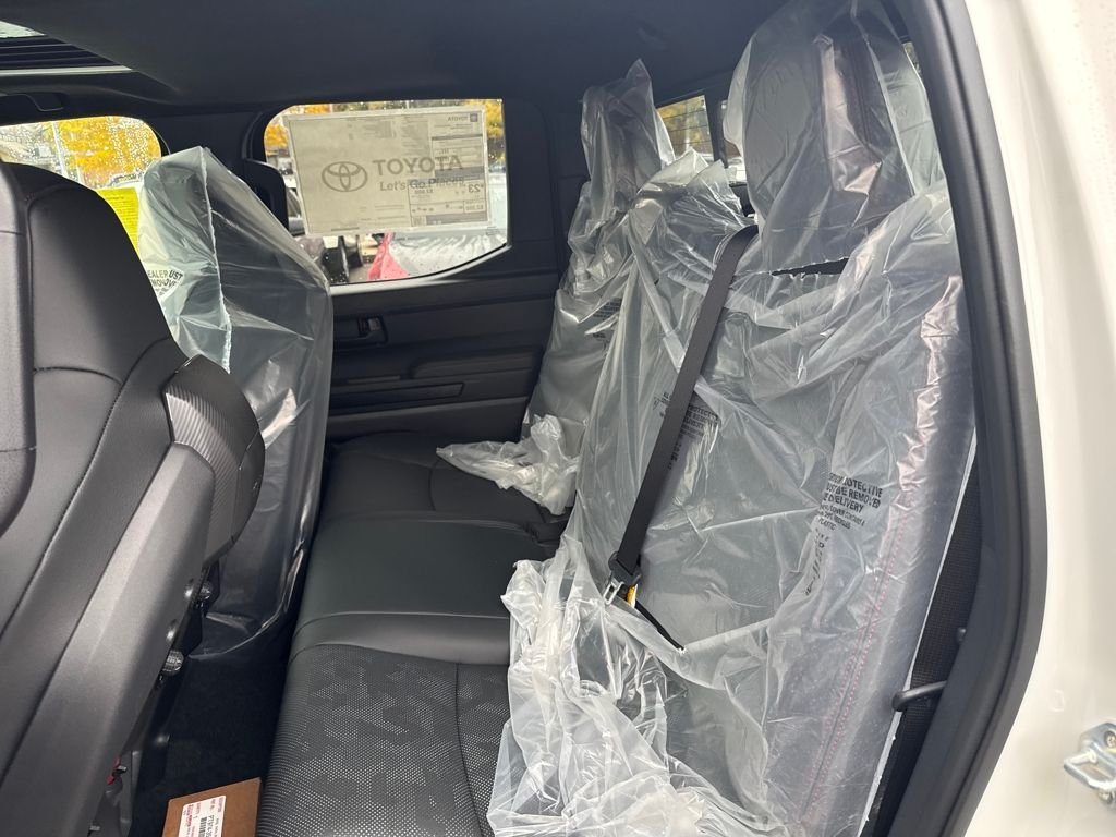 2025 Toyota Tacoma TRD Pro - Photo 15
