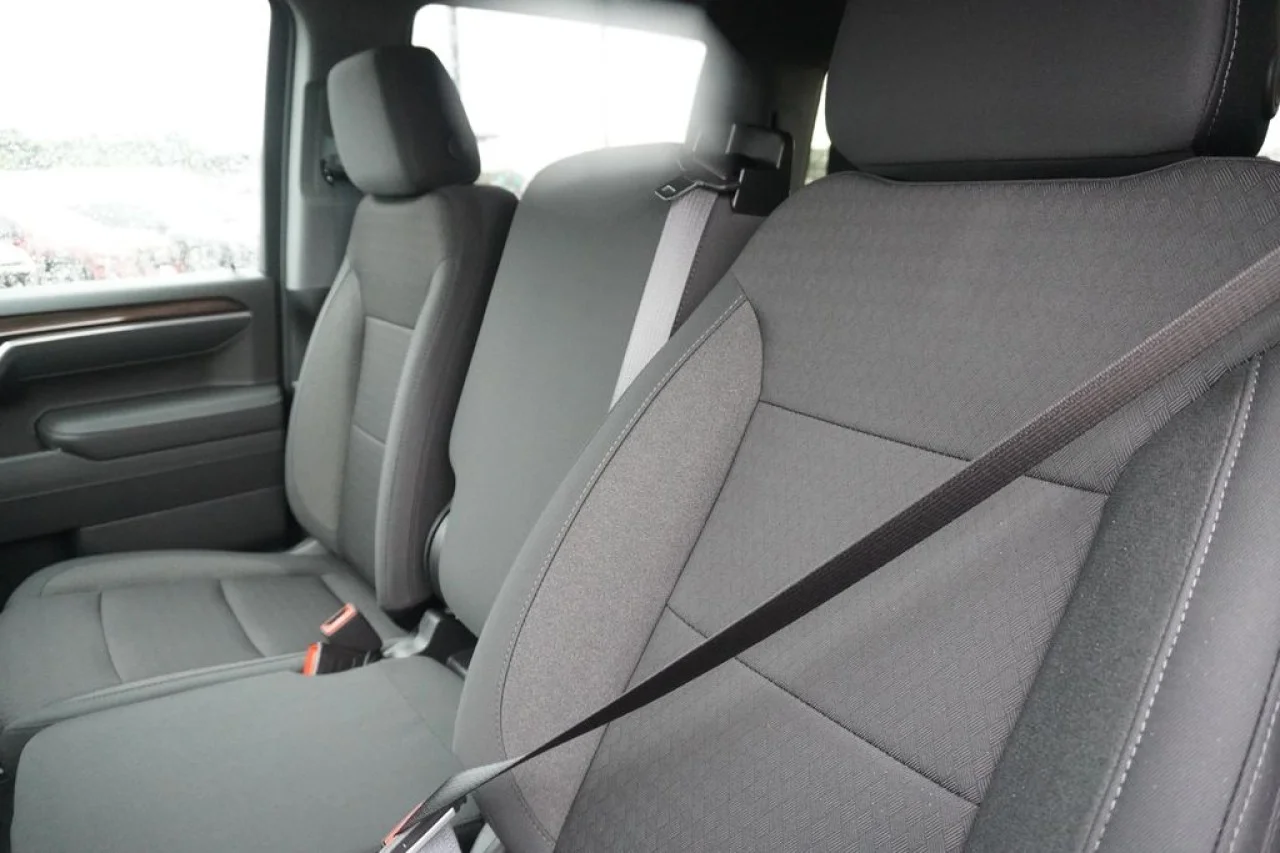 2026 Chevrolet Silverado 1500 LT - Photo 20