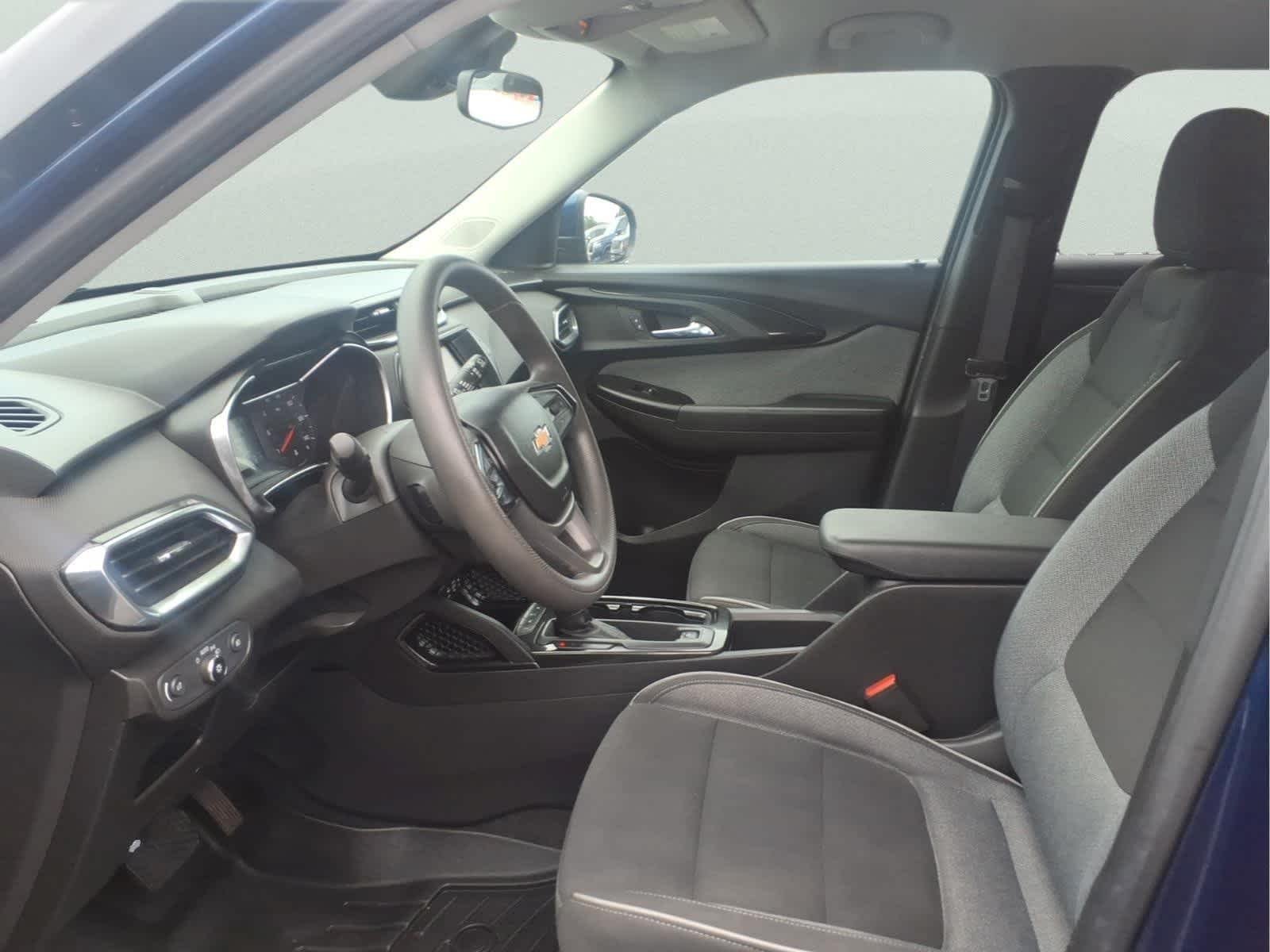 Used 2022 Blue Glow Metallic Chevrolet LT image 16