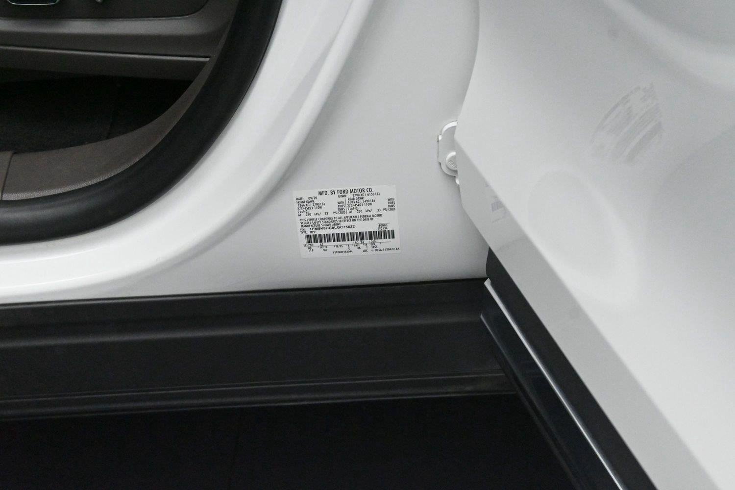 Used 2020 Star White Metallic Tri-Coat Ford Platinum image 43