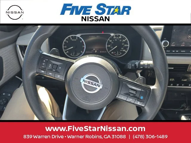Used 2021 Blue Nissan SV image 19