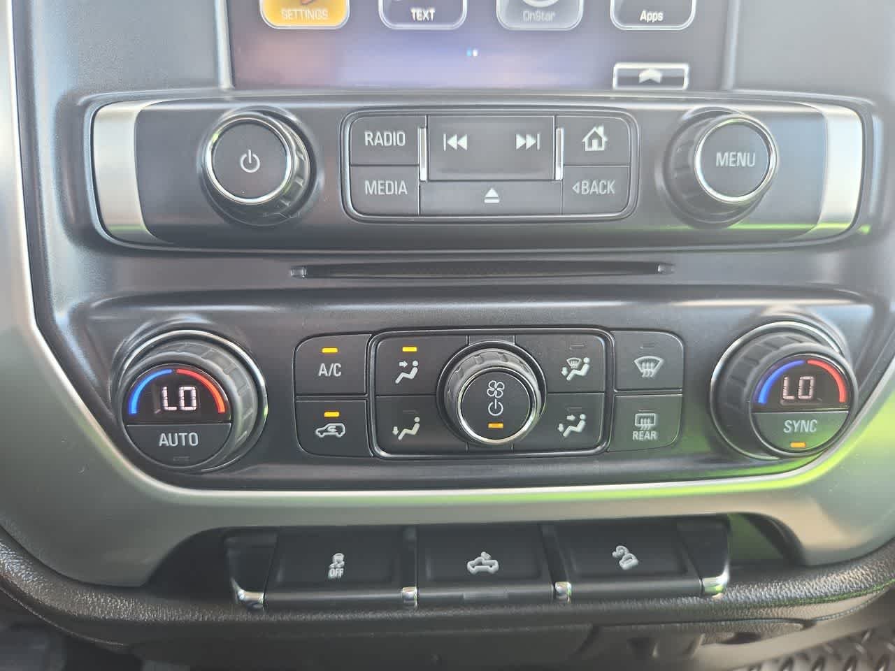 Used 2019 Summit White GMC SLE image 20
