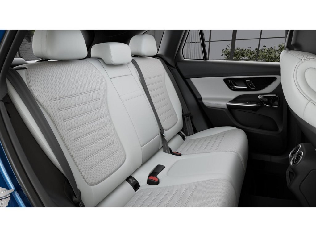 New 2027 Blue Mercedes-Benz GLC 300 image 5