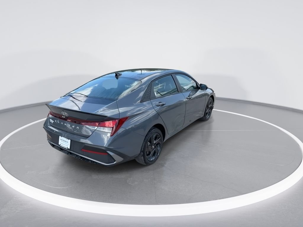 New 2026 Gray Hyundai SEL Sport image 7