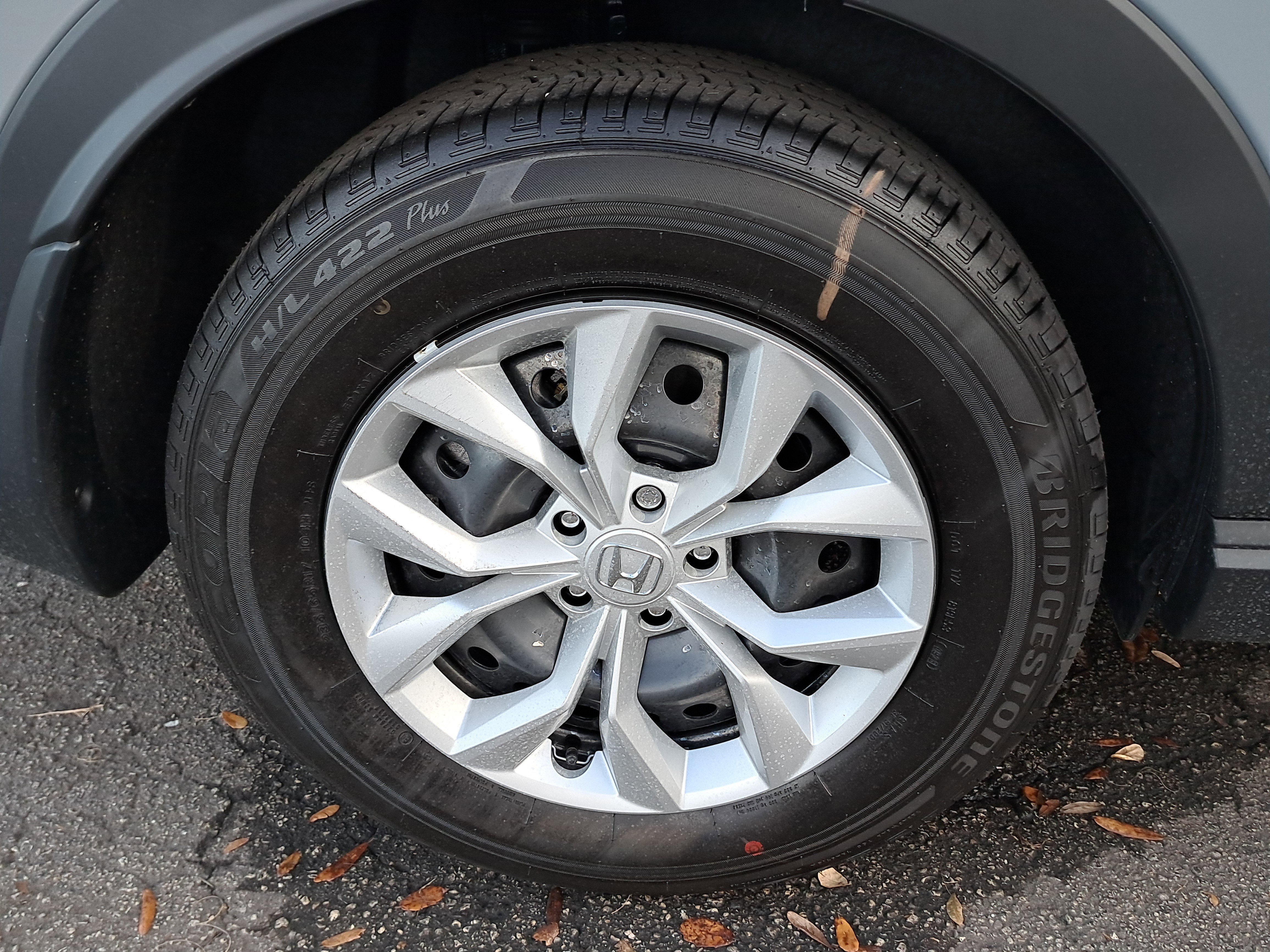 New 2026 Urban Gray Pearl Honda LX image 7