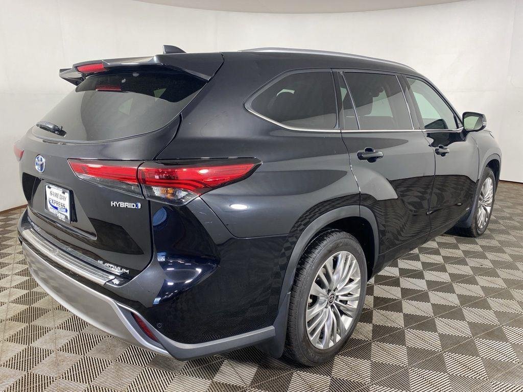 Used 2023 Midnight Black Metallic Toyota Platinum image 7