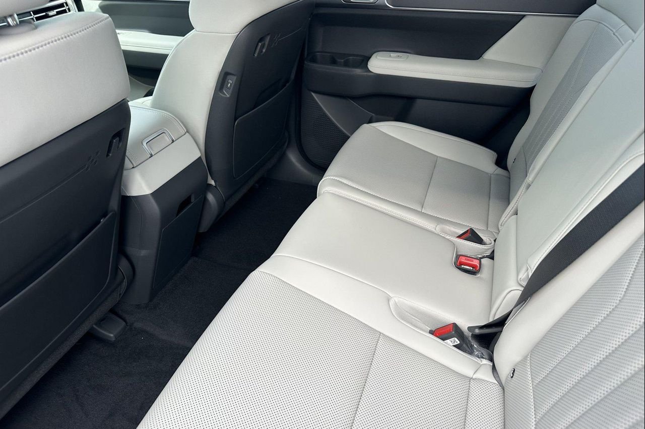 New 2026 Serenity White Hyundai SEL image 12