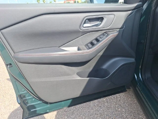 New 2026 Obsidian Green Pearl Nissan Rock Creek® image 10