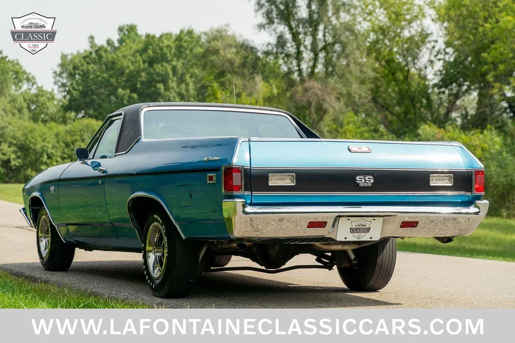 Used 1969 Blue Chevrolet SS image 19
