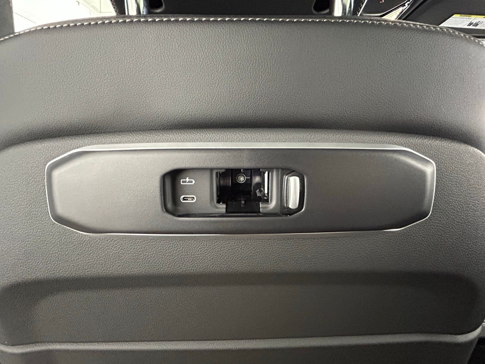 2026 BMW X5 40i - Photo 34