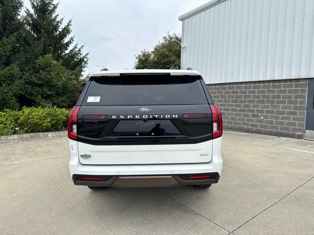 New 2027 White Ford King Ranch image 6
