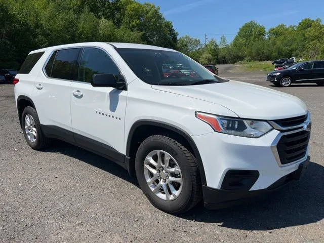 Used 2019 SUMMIT WHITE Chevrolet LS image 3