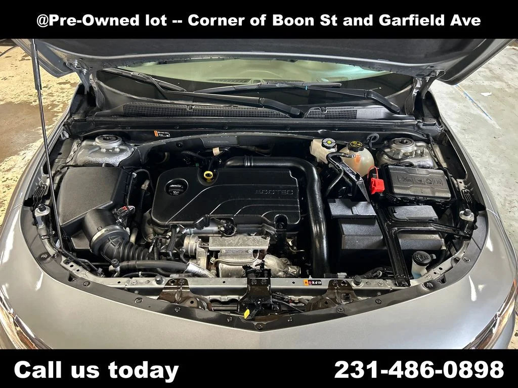 Used 2024 Gray Chevrolet LT image 10