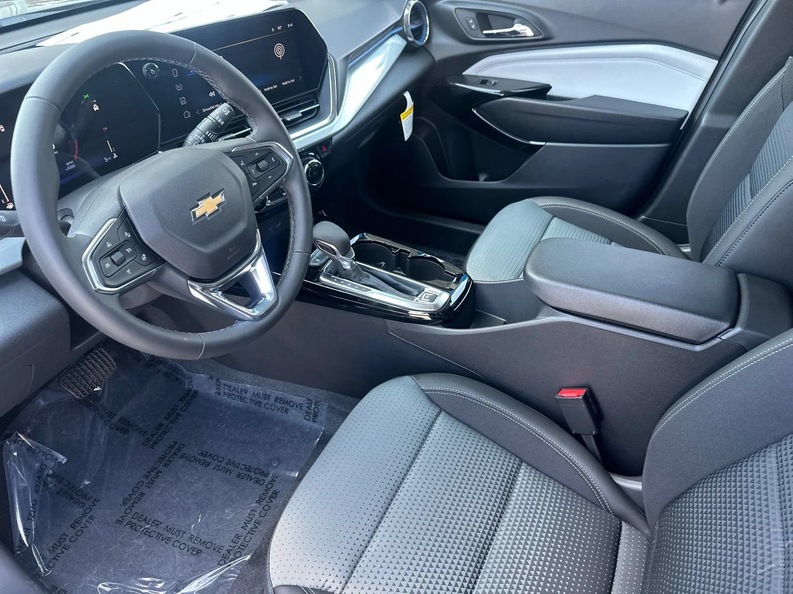 2026 Chevrolet Trax LT - Photo 10