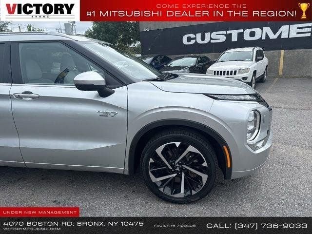 2024 Mitsubishi Outlander Plug-in Hybrid SEL - Photo 9