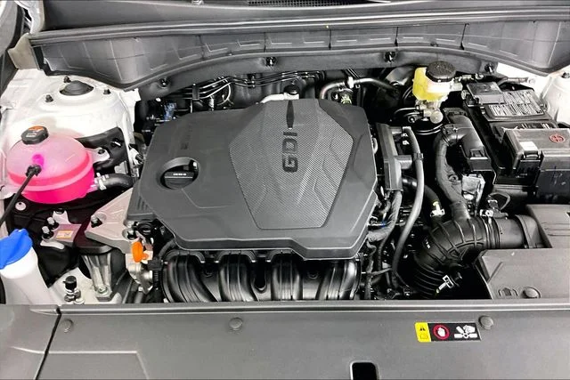 New 2026 White Kia S image 2