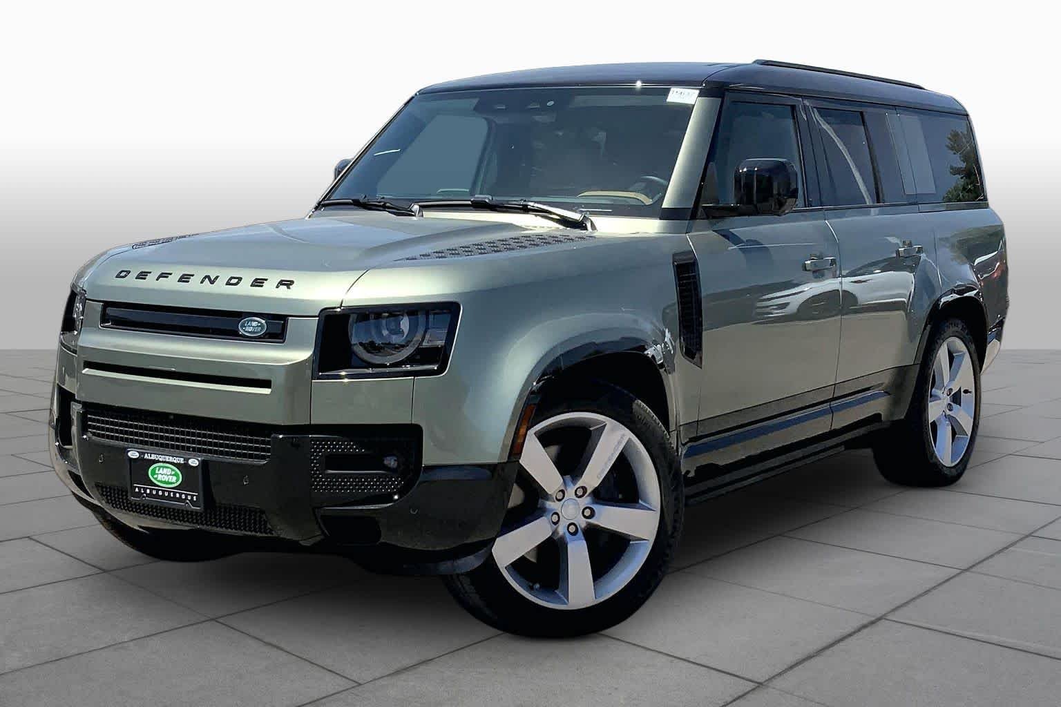 2025 Land Rover Defender 130 X-Dynamic SE P400's photo