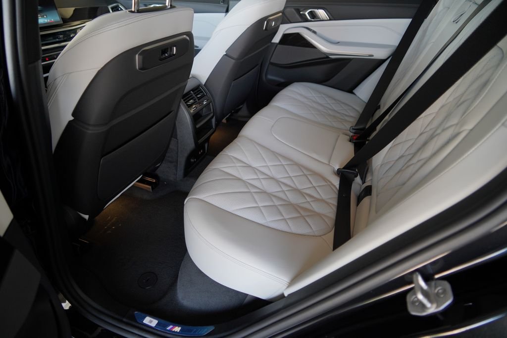 New 2026 Black Sapphire Metallic BMW sDrive40i image 28