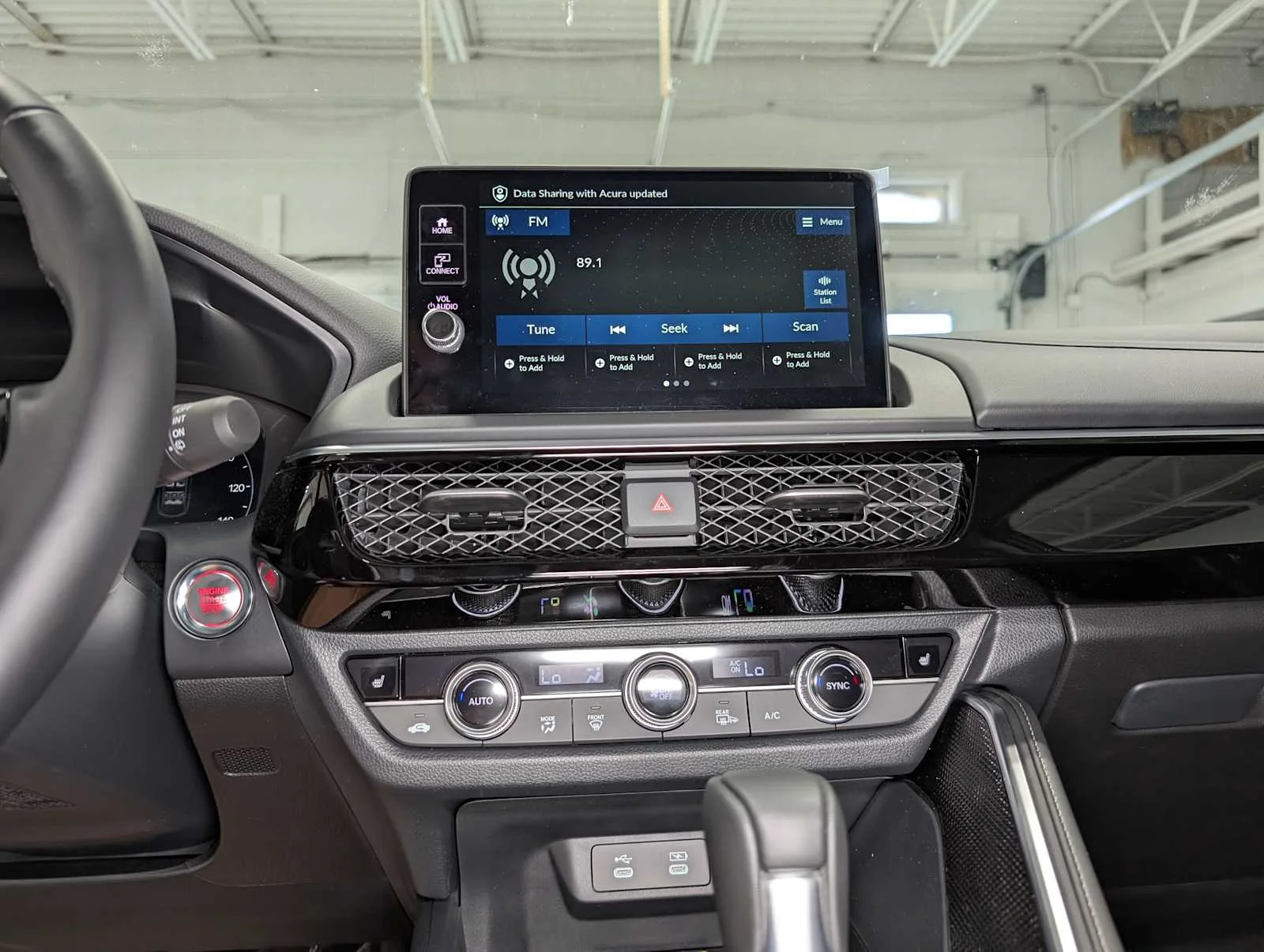 Used 2025 Urban Gray Pearl Acura  image 30
