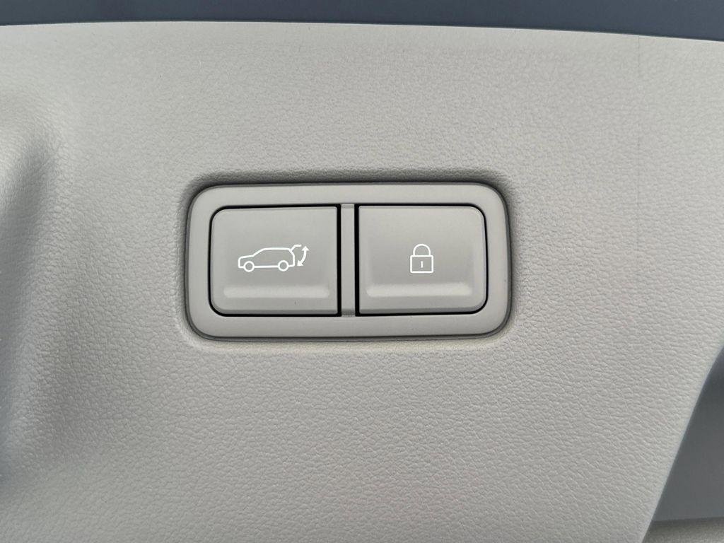 New 2026 Ecotronic Gray Pearl Hyundai Limited FWD image 24