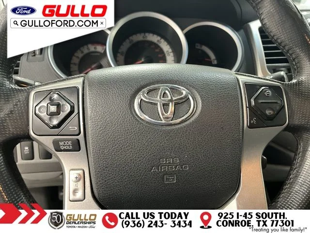 Used 2014 Black Toyota Base image 22