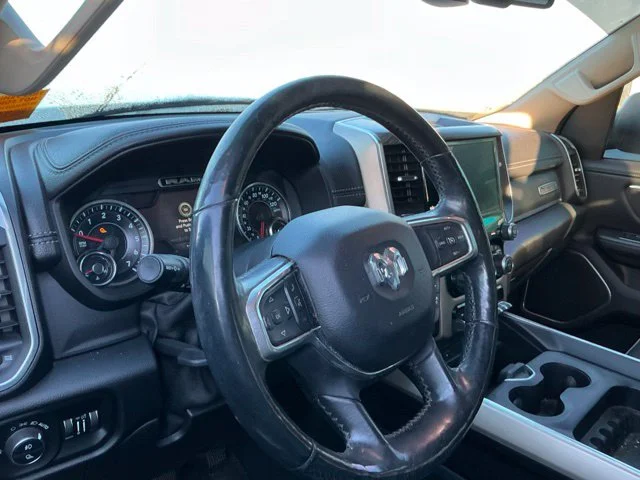Used 2019 Granite Crystal Clearcoat Metallic Ram Laramie image 12