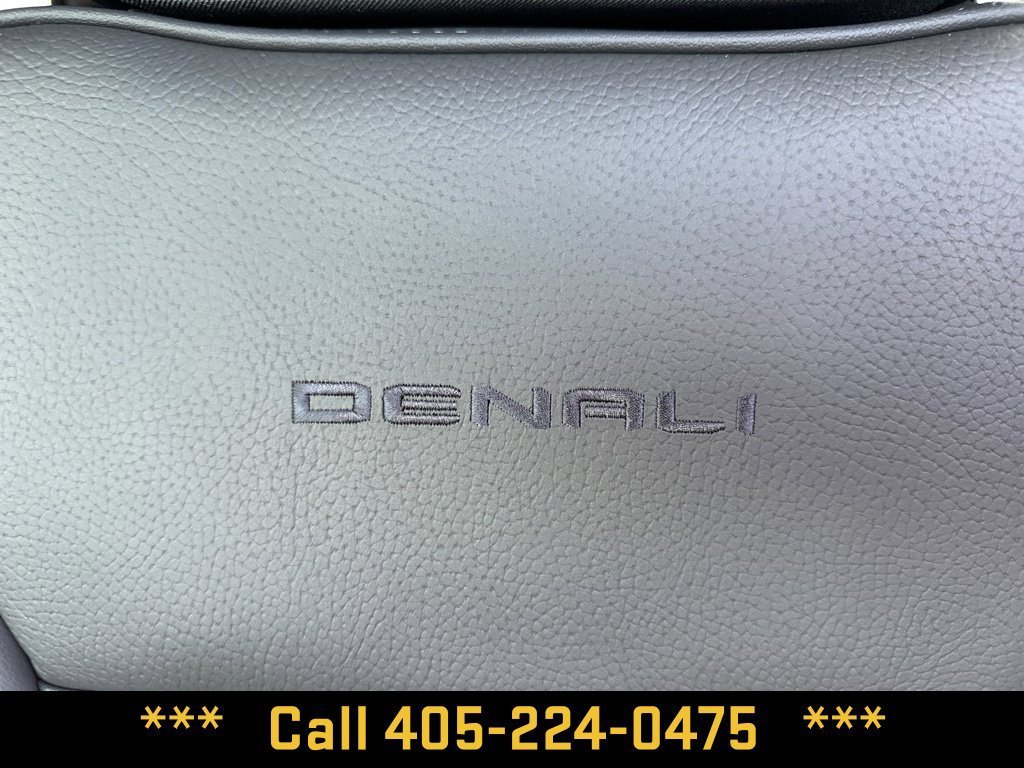 2026 GMC Yukon Denali - Photo 25