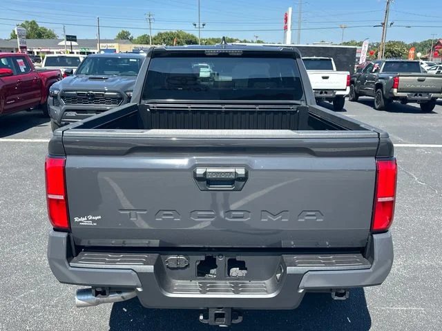 New 2026  Toyota SR5 image 4