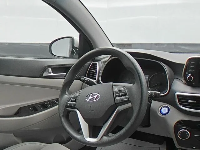 Used 2019 Silver Hyundai Value image 35