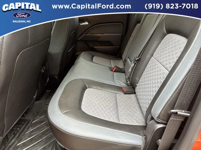 Used 2019 Orange Chevrolet Z71 image 18