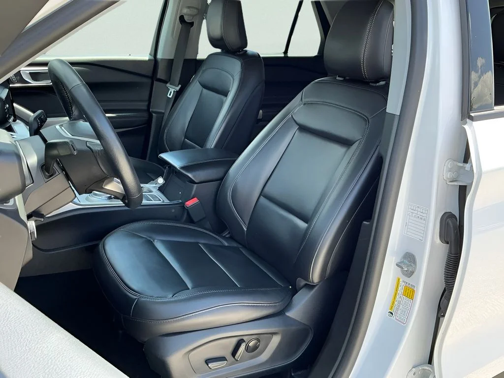 Used 2023 White Ford XLT image 22