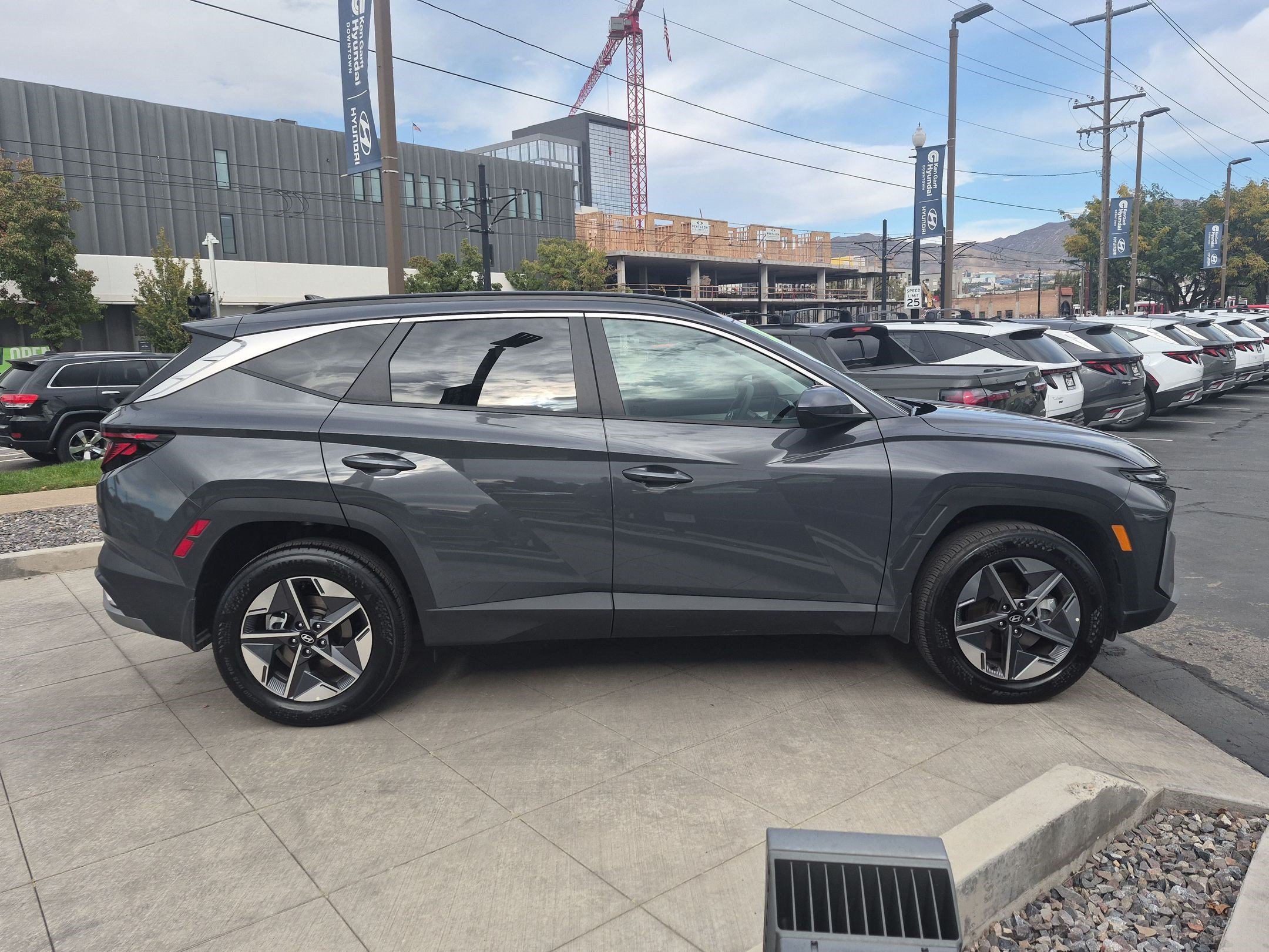 New 2026 Ecotronic Gray Hyundai SEL AWD image 2