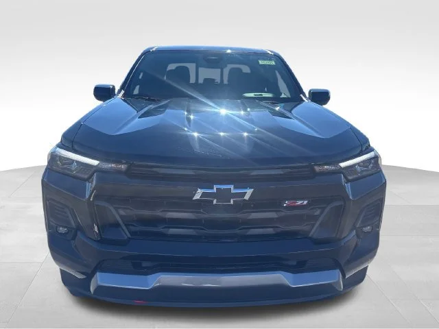 New 2026 Black Chevrolet Z71 image 9