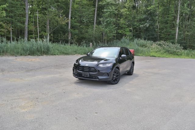 Used 2024  Honda Sport image 2