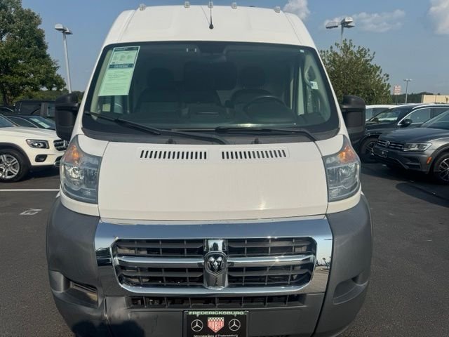 Used 2018 Bright White Clearcoat Ram Base image 2