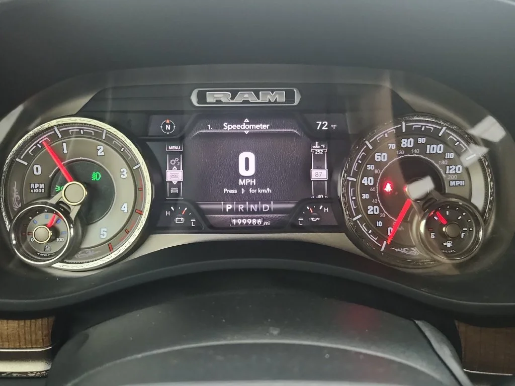 Used 2019 Black Ram Laramie Longhorn image 16
