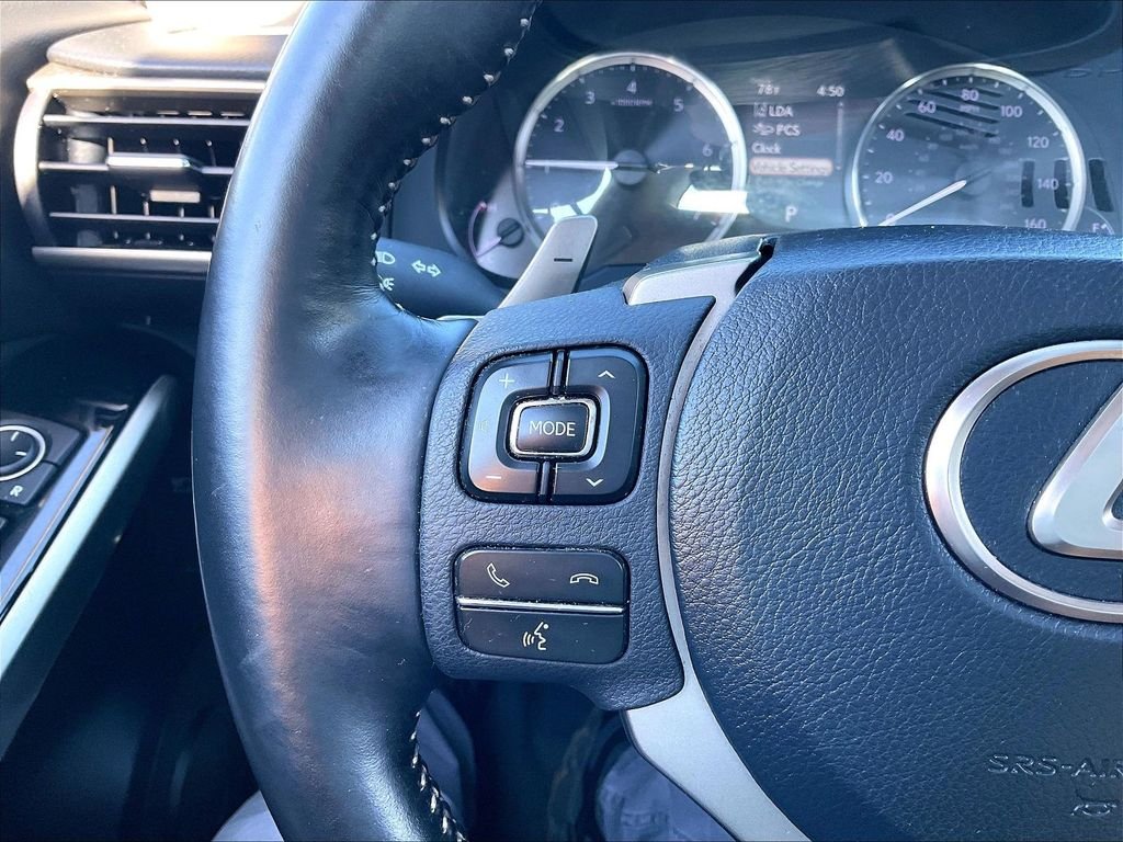 Used 2019 Eminent White Pearl Lexus 300 image 22
