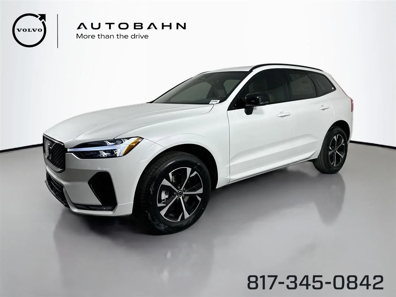 2026 Volvo XC60 B5 Core Dark AWD's photo